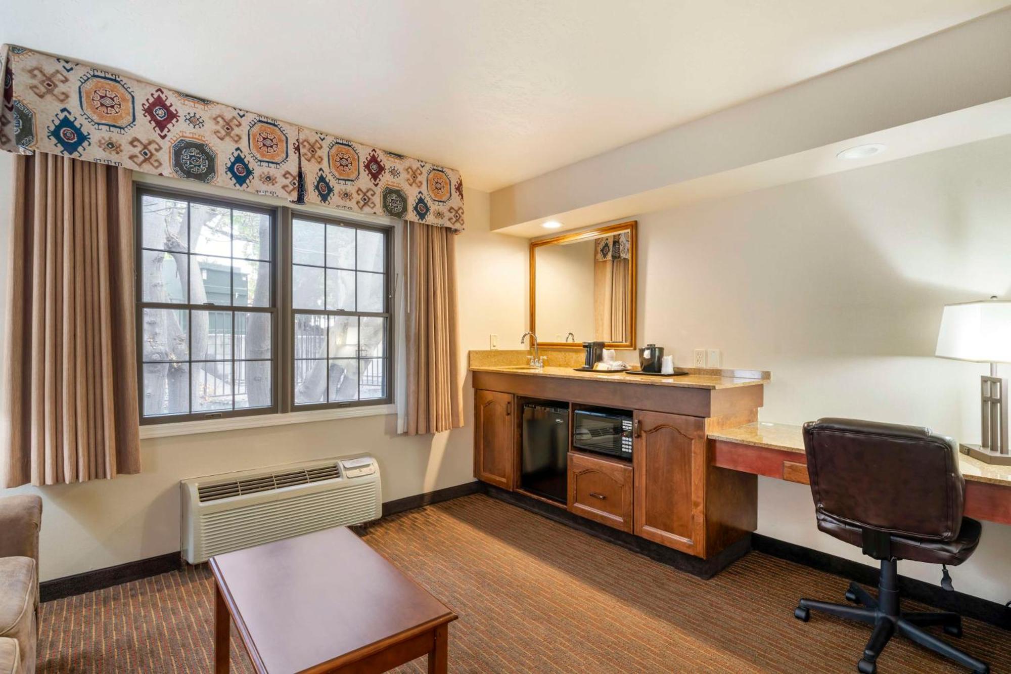 Best Western Casa Grande Inn Arroyo Grande Exterior foto
